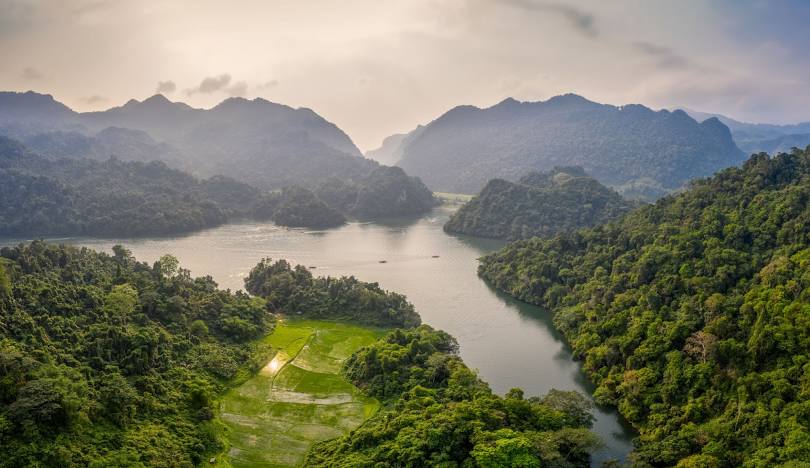 Bicycle Tour North Vietnam Thac Ba Lake, Ba Be National Park 4 Days